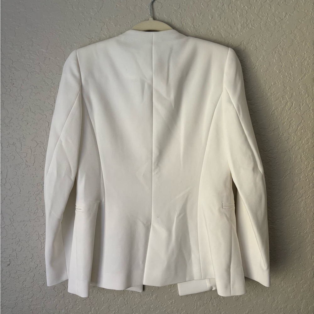 Zara White Blazer, size M - Picture 2 of 3